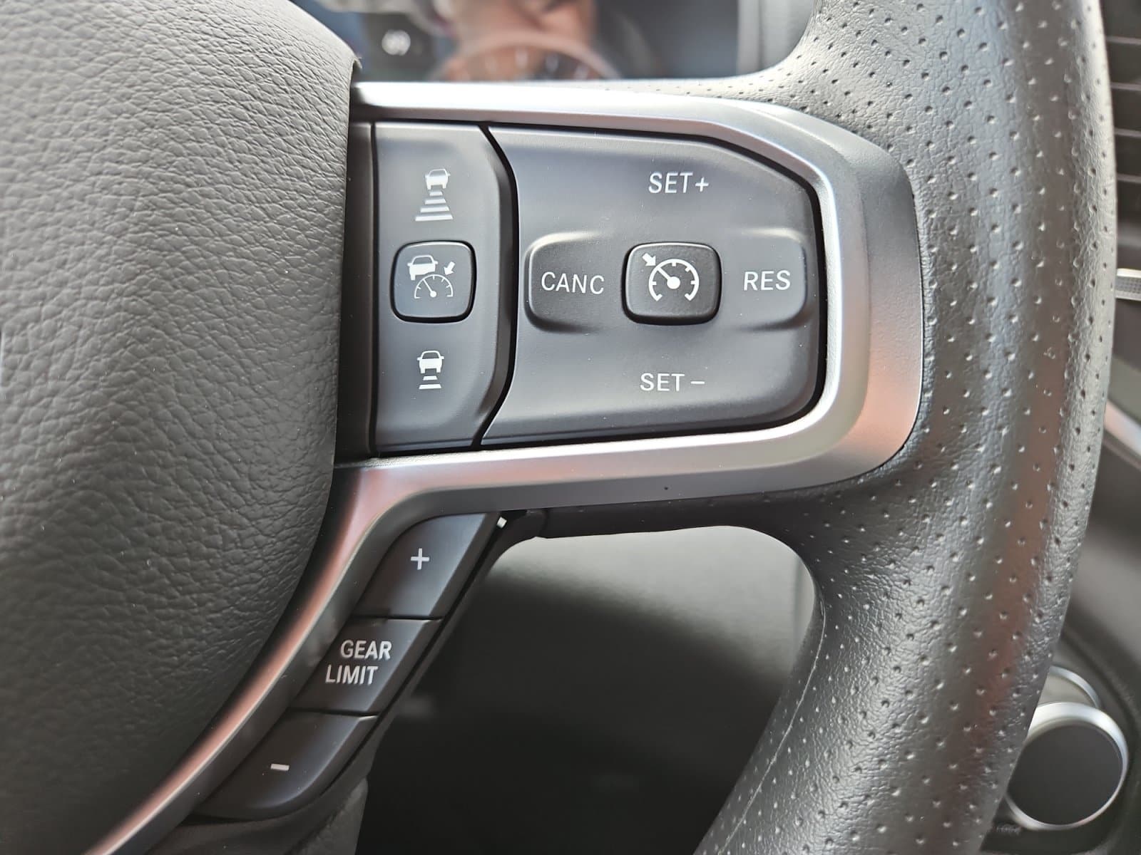 New 2026 Ram 1500 Express - photo - 25