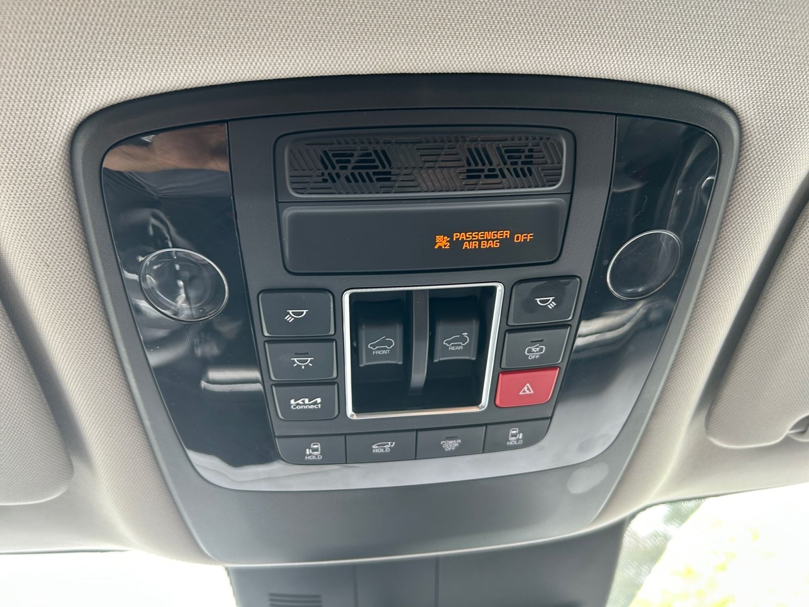 Pre-Owned 2025 Kia Carnival Hybrid SX - photo - 21