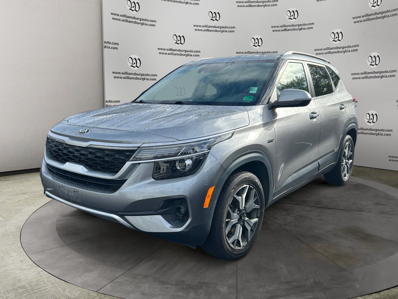 Pre-Owned 2021 Kia Seltos EX - photo - 0