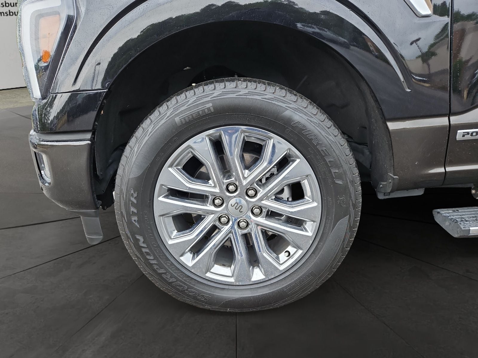 Pre-Owned 2024 Ford F-150 King Ranch - photo - 13