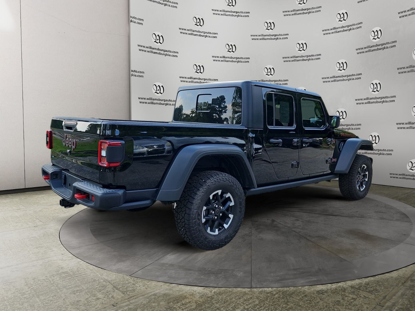 Pre-Owned 2026 Jeep Gladiator Rubicon - photo - 4