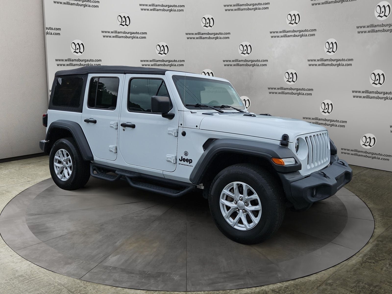 Pre-Owned 2023 Jeep Wrangler Sport S - photo - 6
