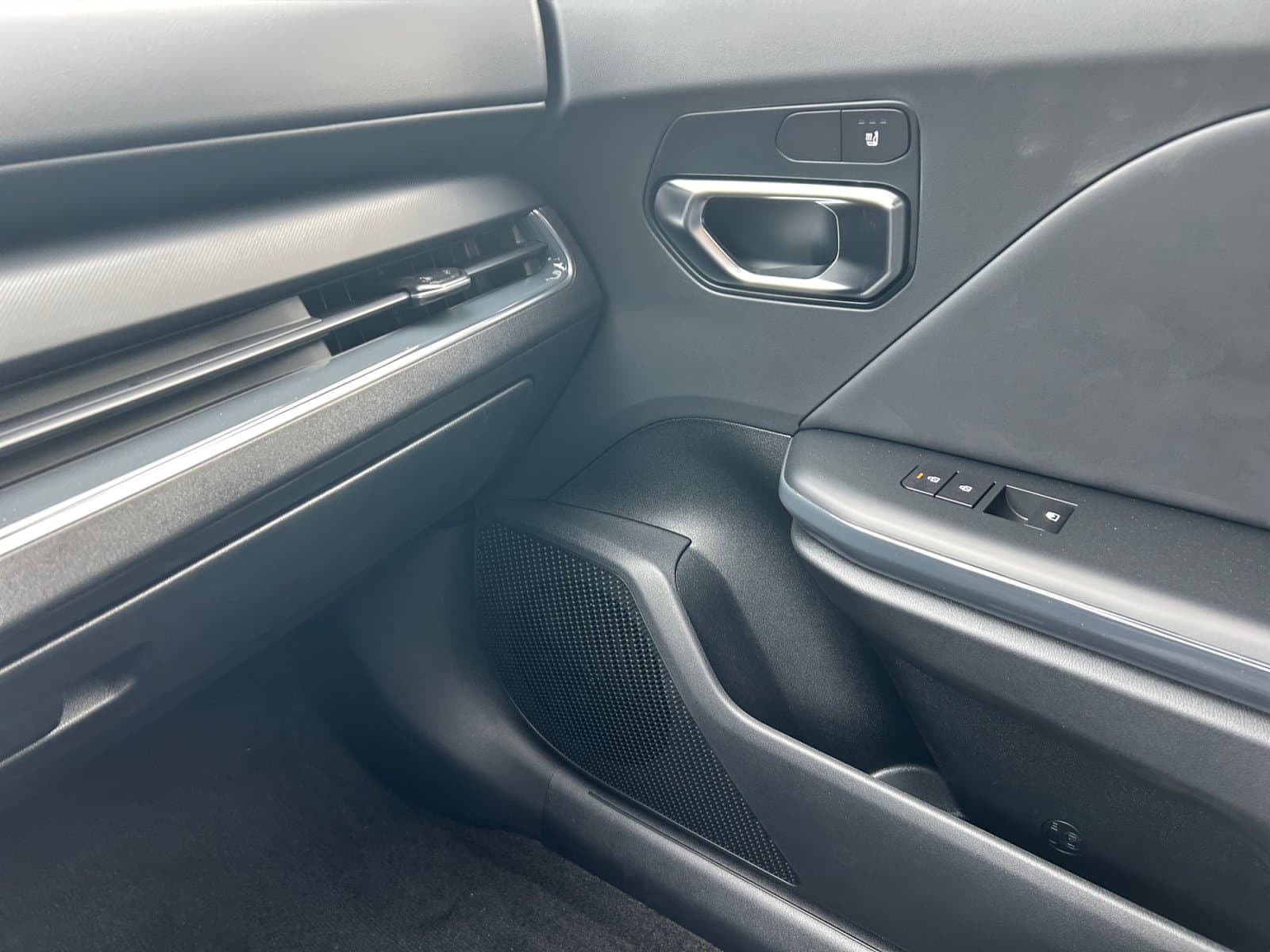 New 2026 Kia K4 EX - photo - 22