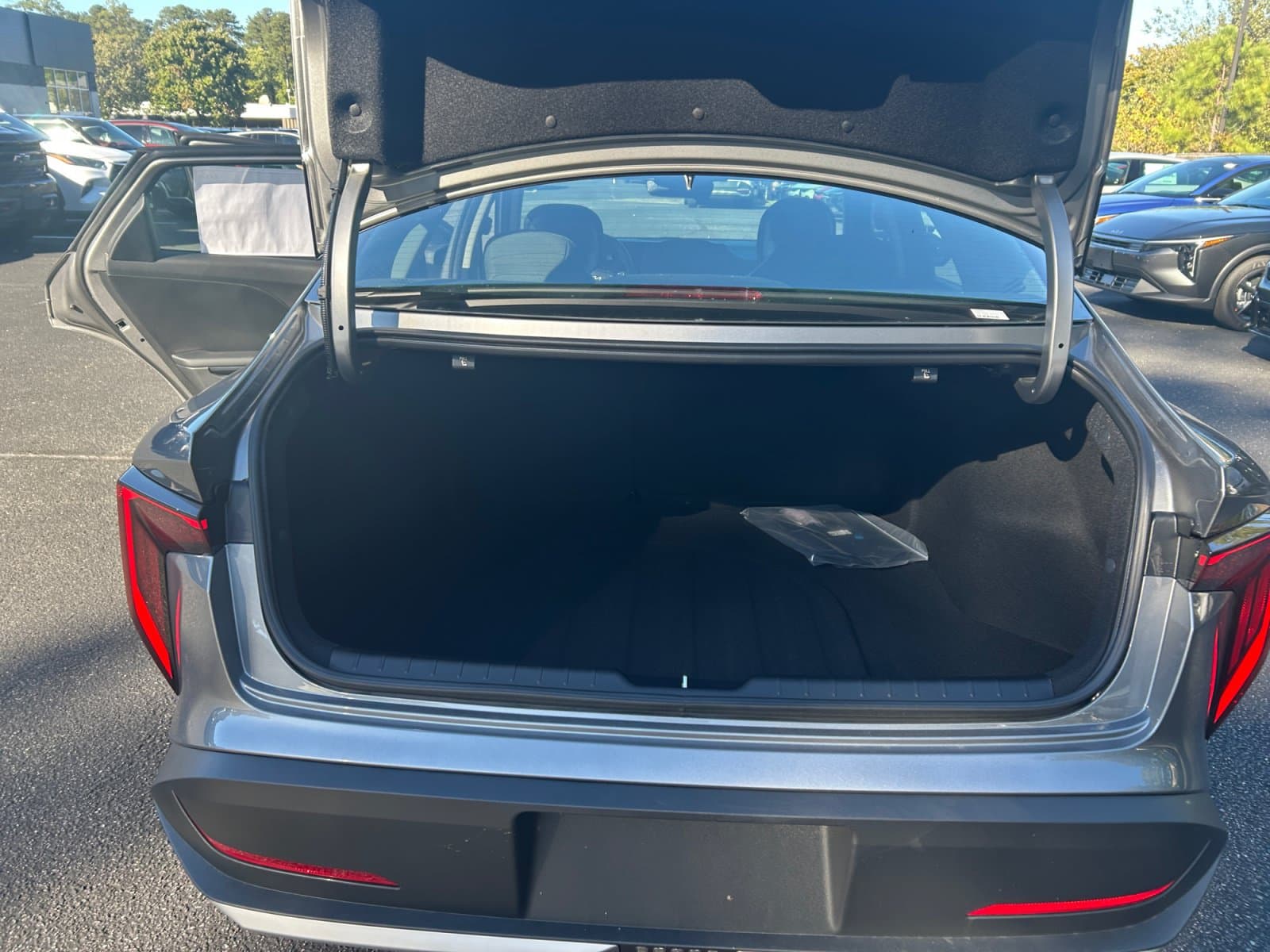 New 2026 Kia K4 LXS - photo - 16