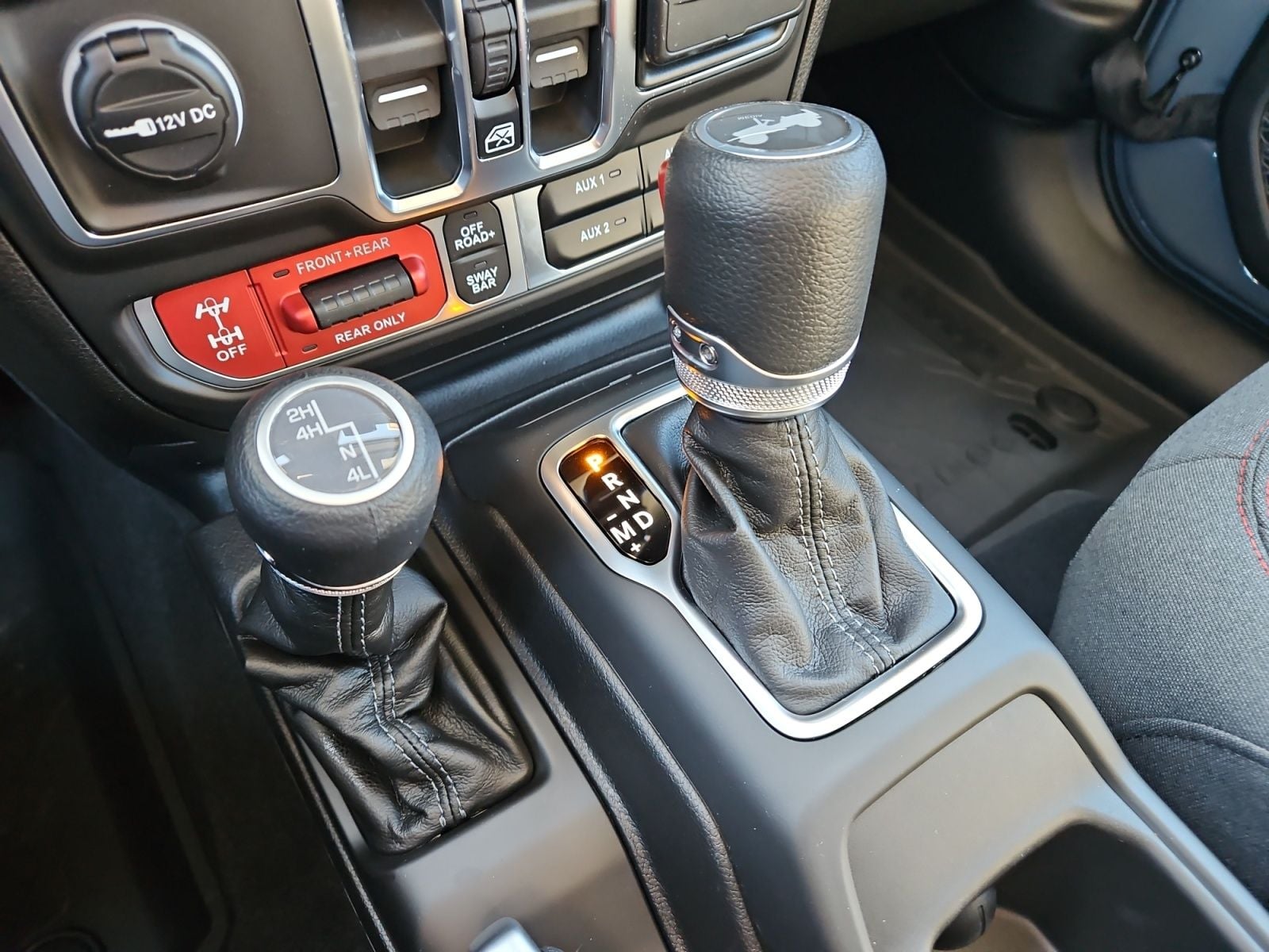 New 2026 Jeep Wrangler Rubicon - photo - 26