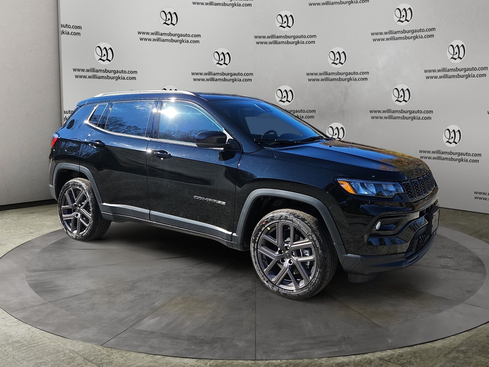 New 2026 Jeep Compass Limited - photo - 6