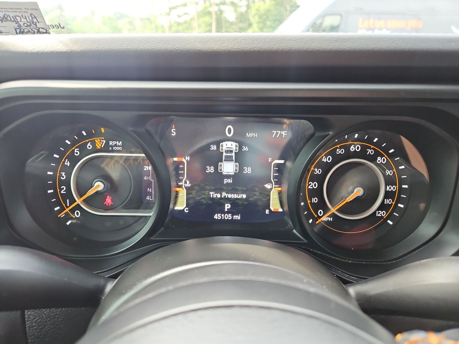 Pre-Owned 2024 Jeep Gladiator Mojave - photo - 23