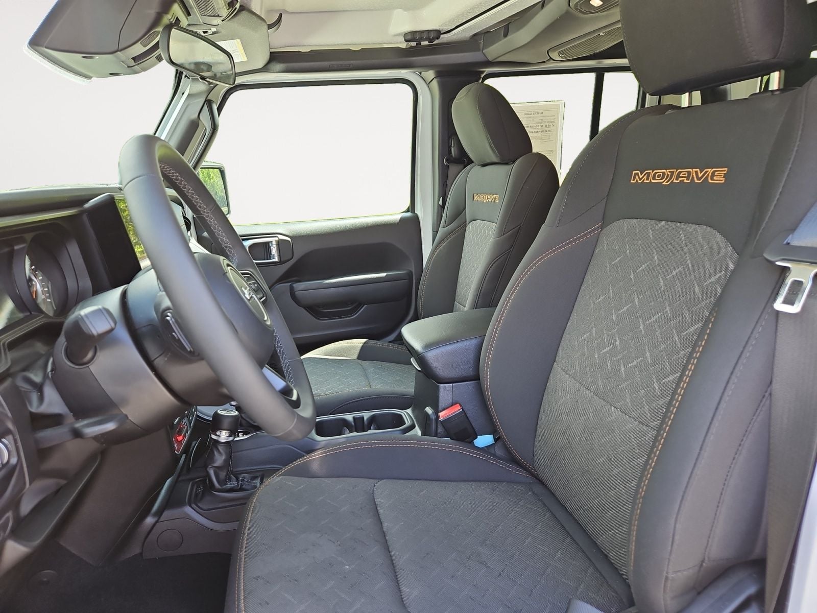 Pre-Owned 2026 Jeep Gladiator Mojave - photo - 8