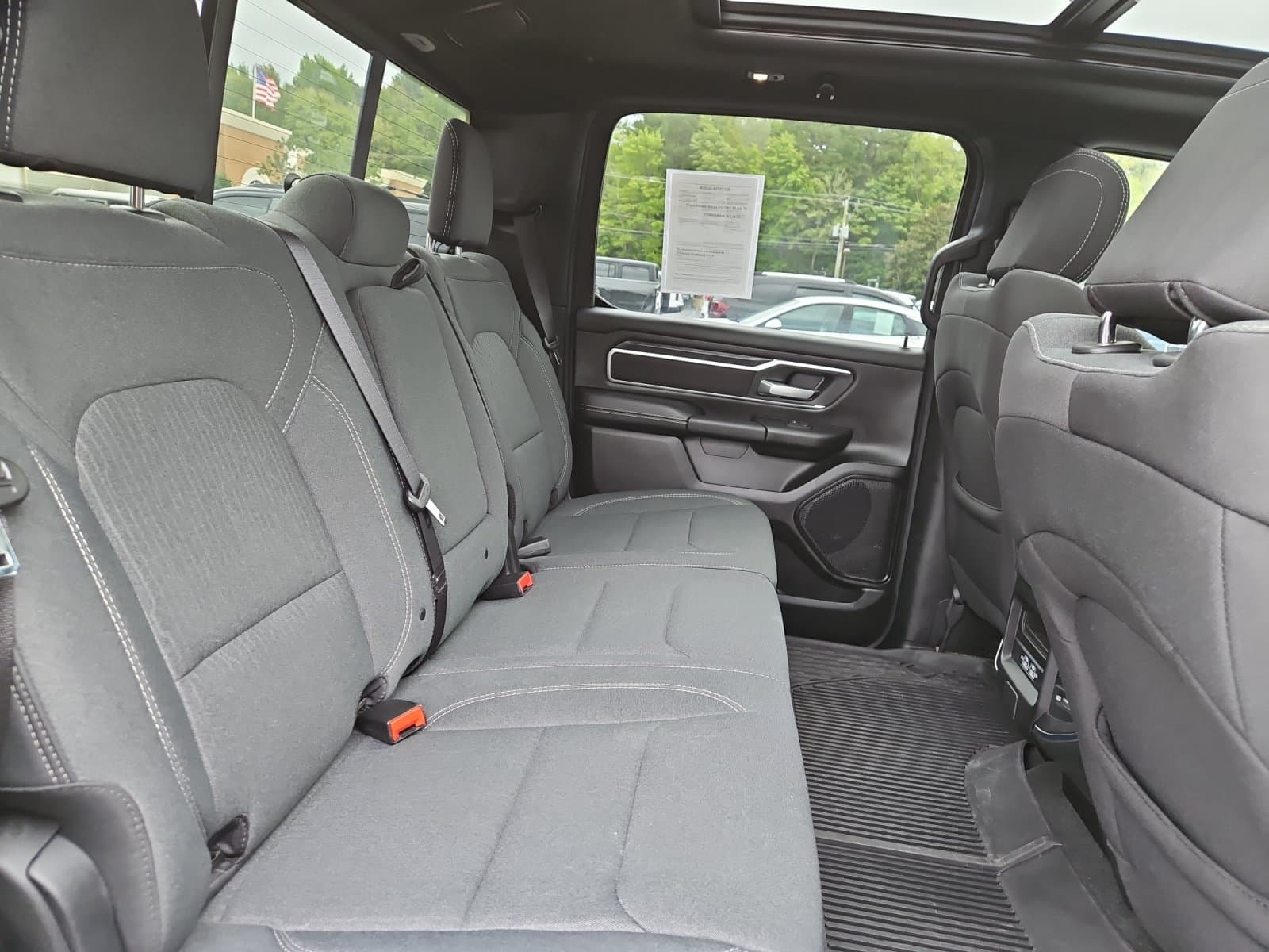 Pre-Owned 2024 Ram 1500 Big Horn/Lone Star - photo - 16