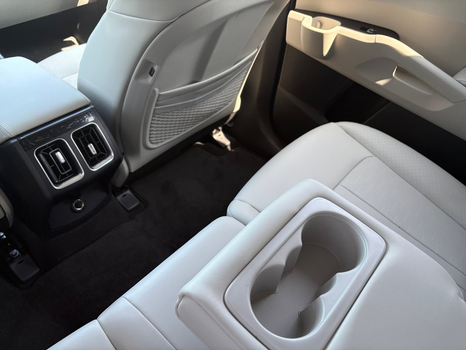 New 2026 Kia Sorento S - photo - 17