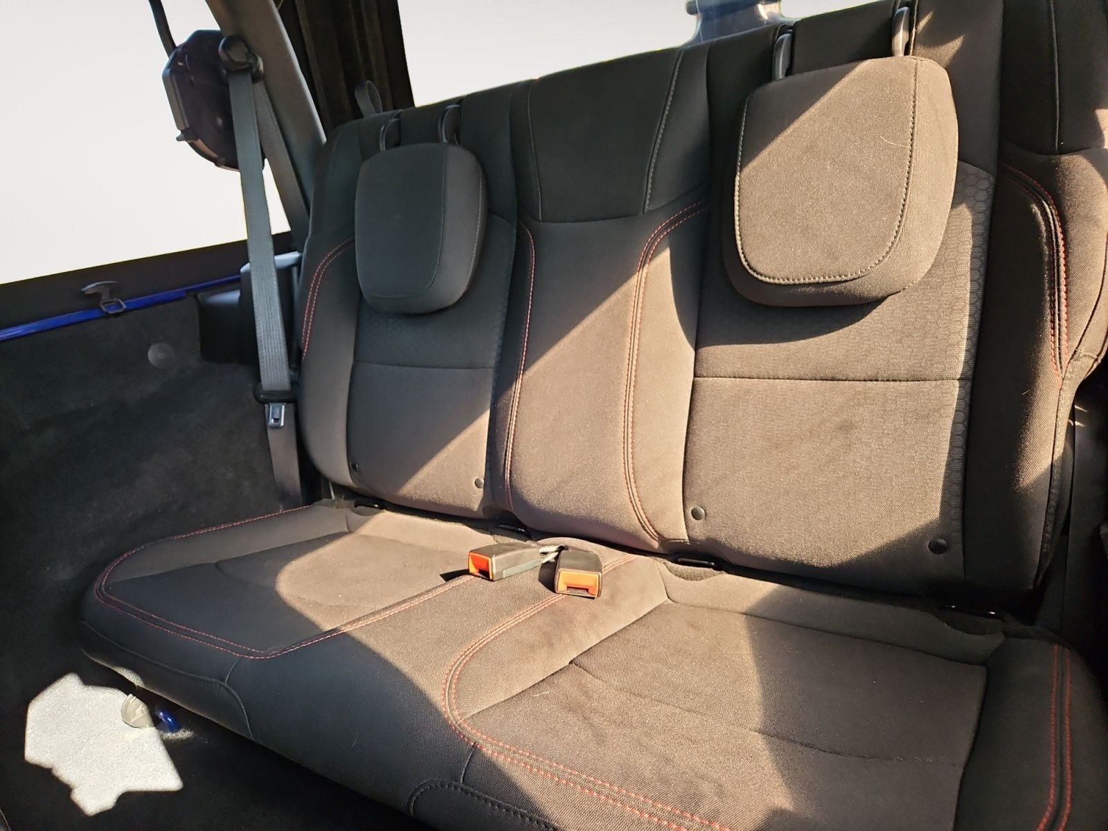 Pre-Owned 2019 Jeep Wrangler Rubicon - photo - 12