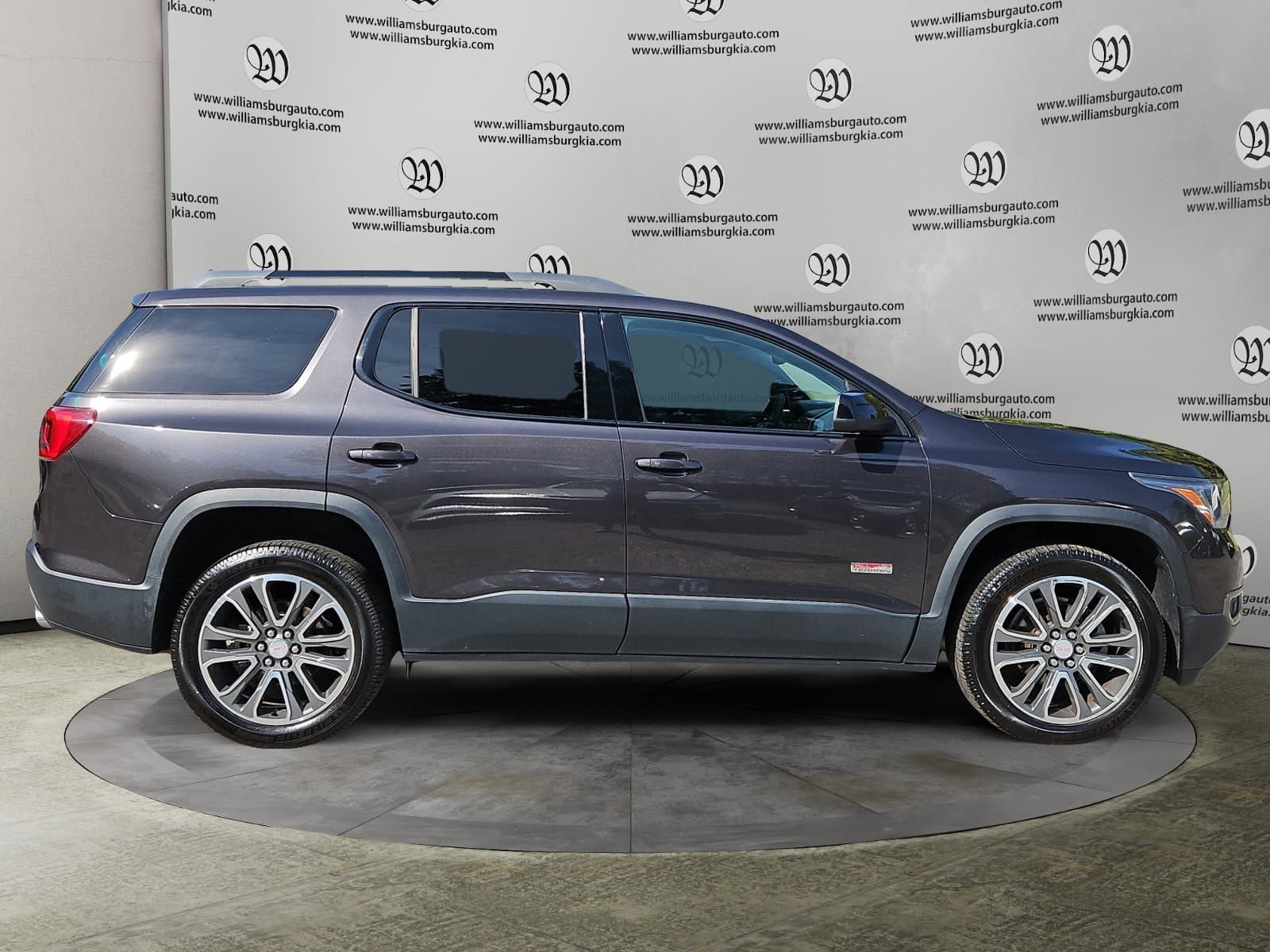 Pre-Owned 2017 GMC Acadia SLT-1 - photo - 5