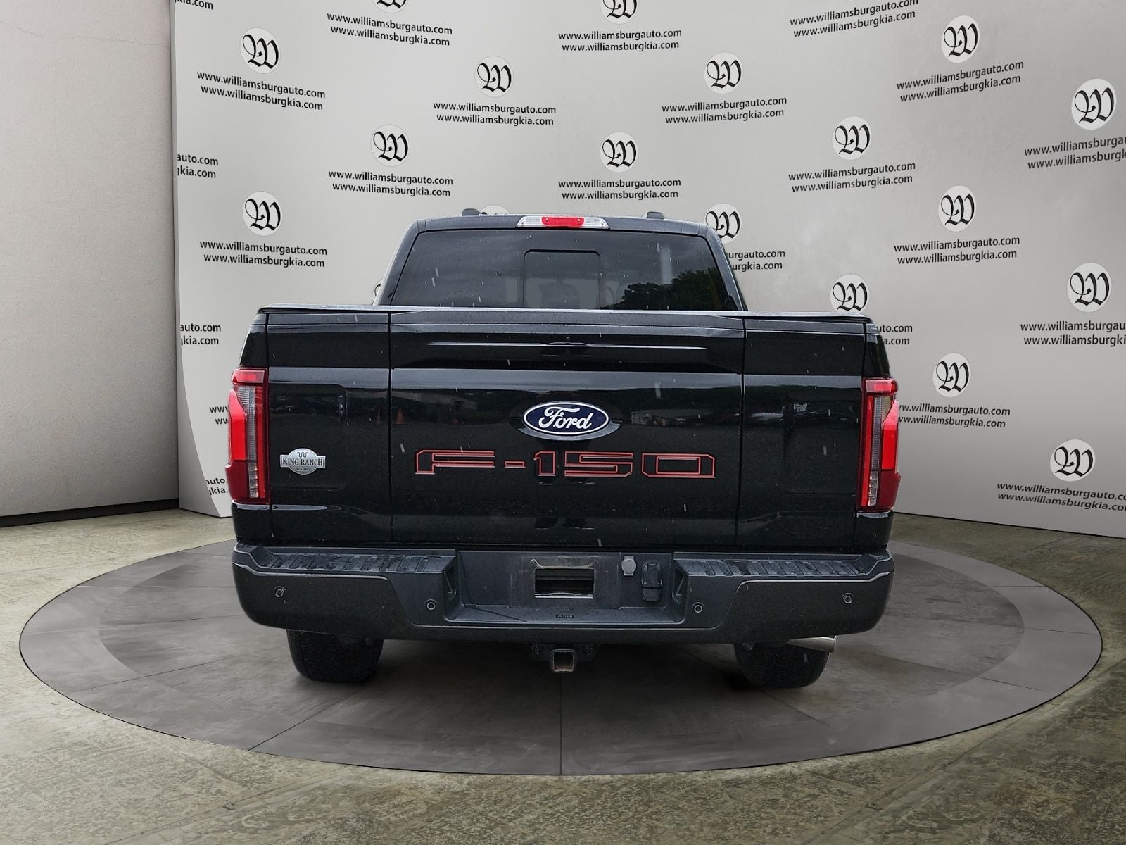 Pre-Owned 2024 Ford F-150 King Ranch - photo - 3