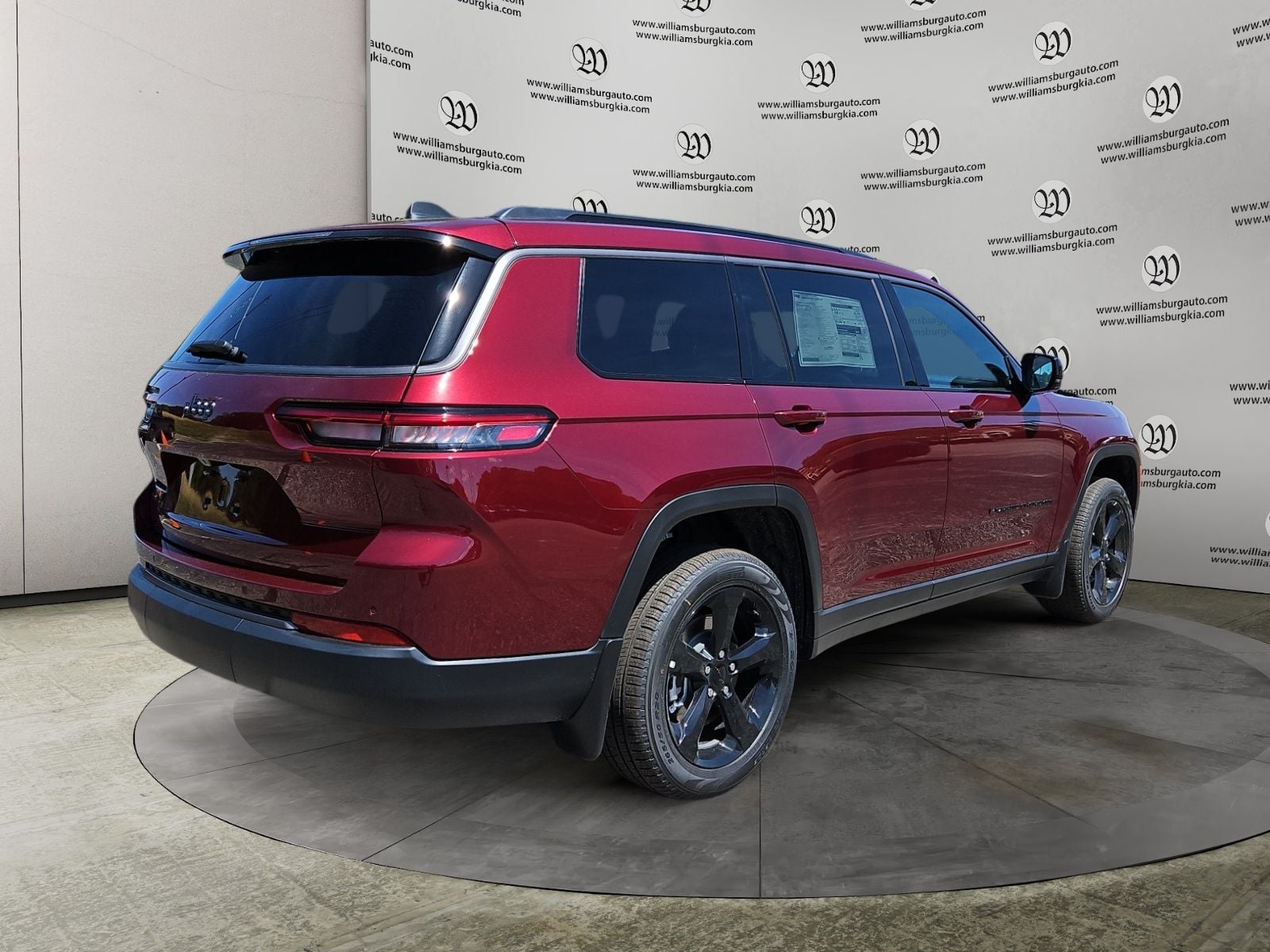 New 2026 Jeep Grand Cherokee L Limited - photo - 4