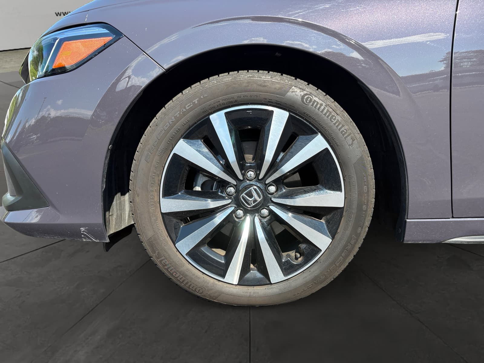 Pre-Owned 2023 Honda Civic EX-L - photo - 13