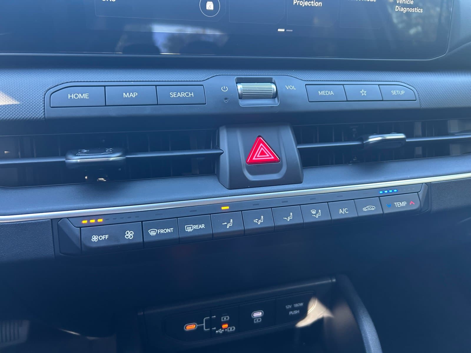 New 2026 Kia K4 LXS - photo - 26
