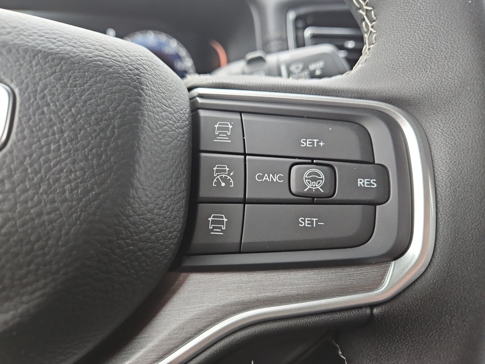 New 2026 Jeep Grand Wagoneer Limited Altitude - photo - 25