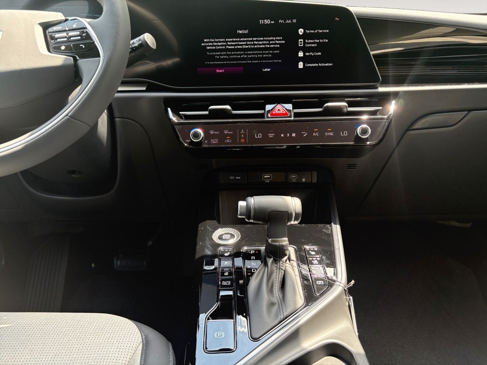 New 2026 Kia Niro SX - photo - 10