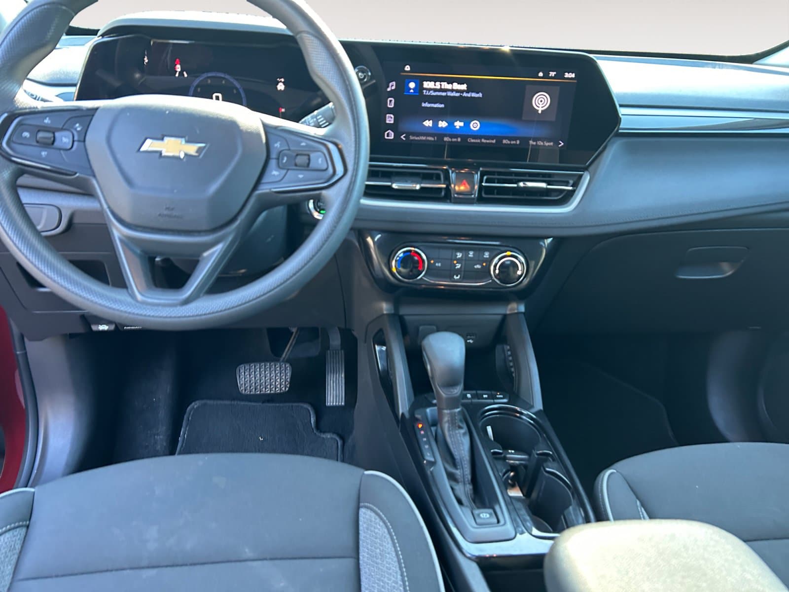 Pre-Owned 2025 Chevrolet TrailBlazer LT - photo - 9