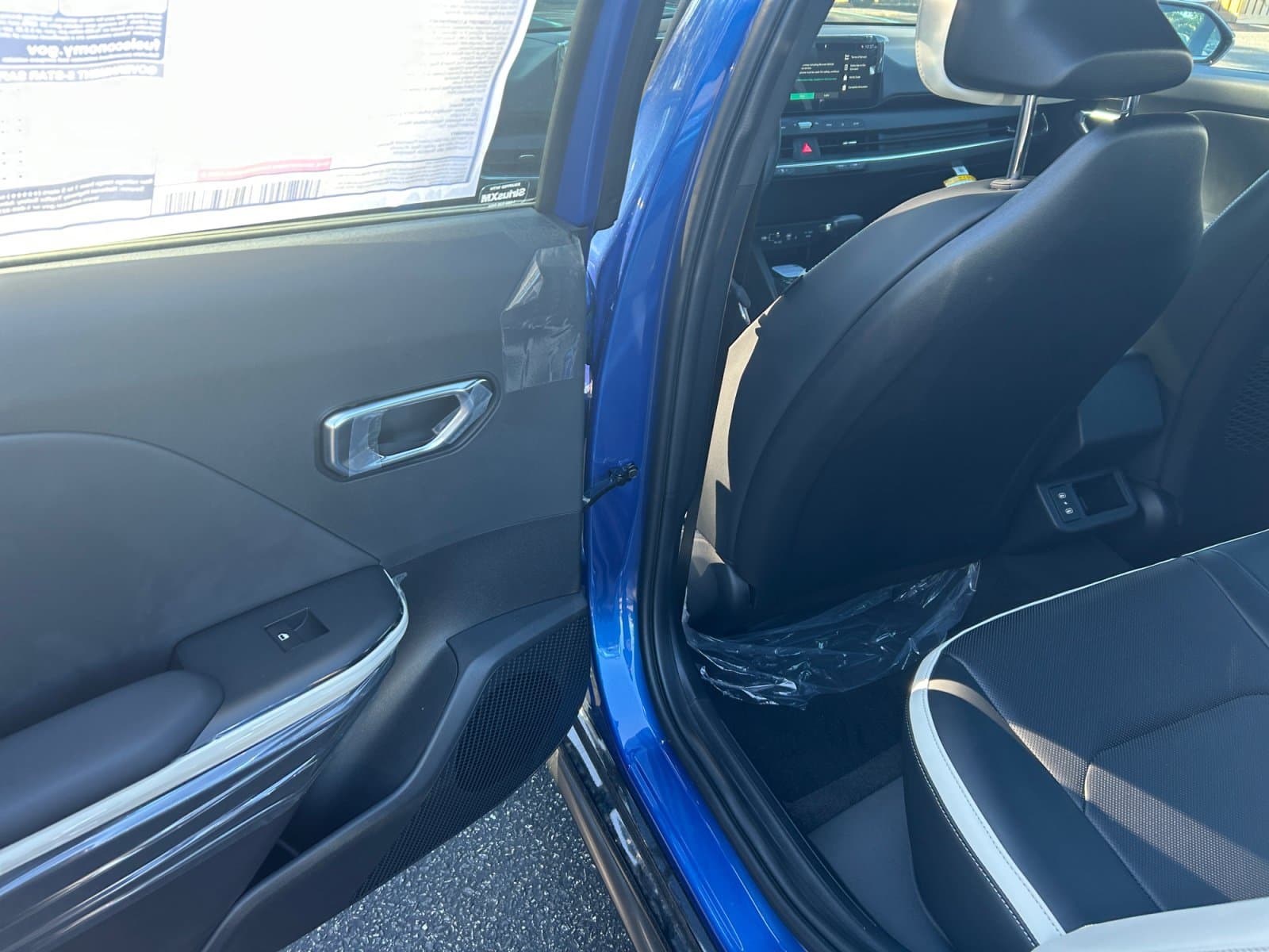 New 2026 Kia K4 GT-Line - photo - 17