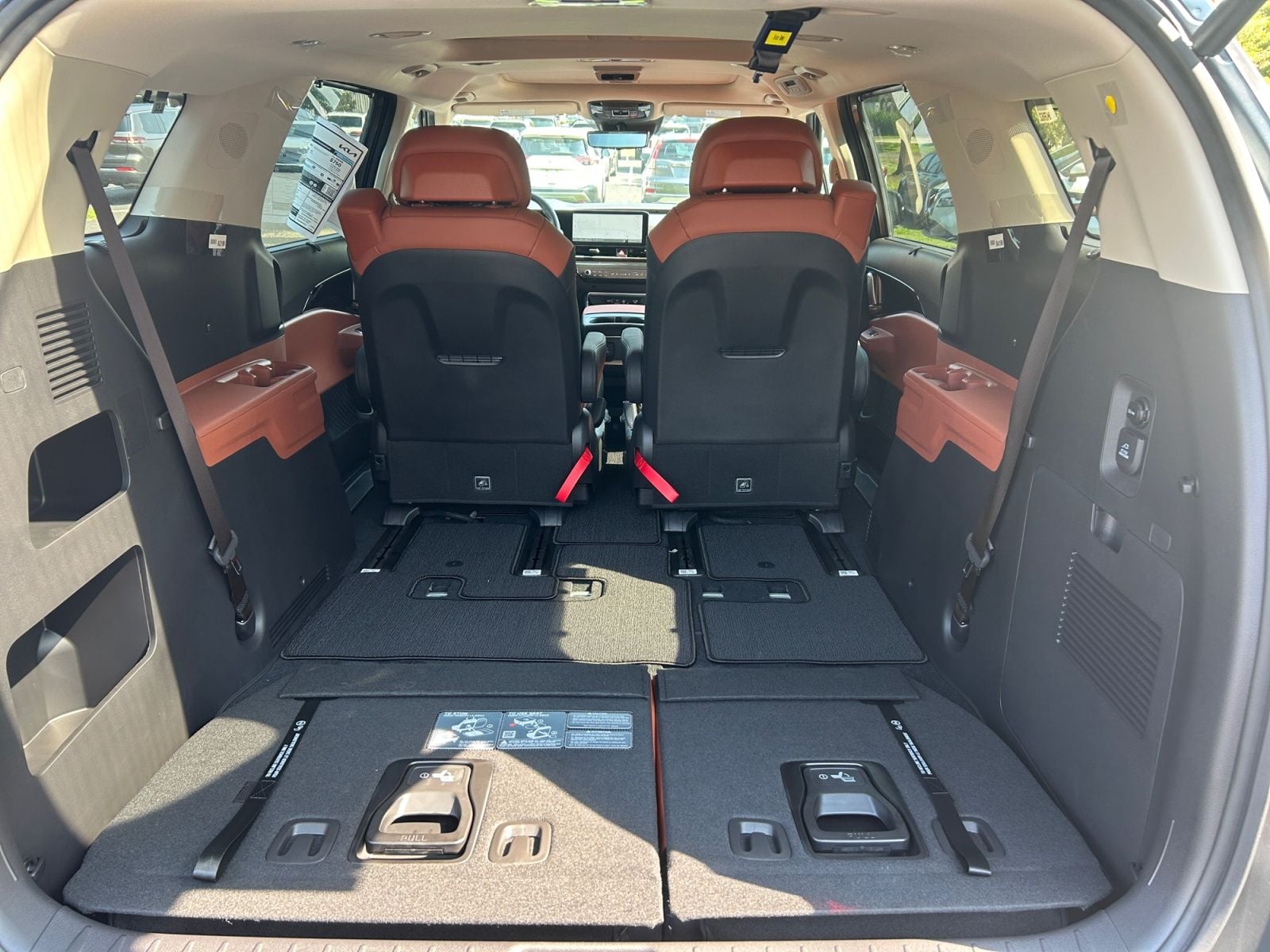 New 2027 Kia Carnival Hybrid SX Prestige - photo - 19
