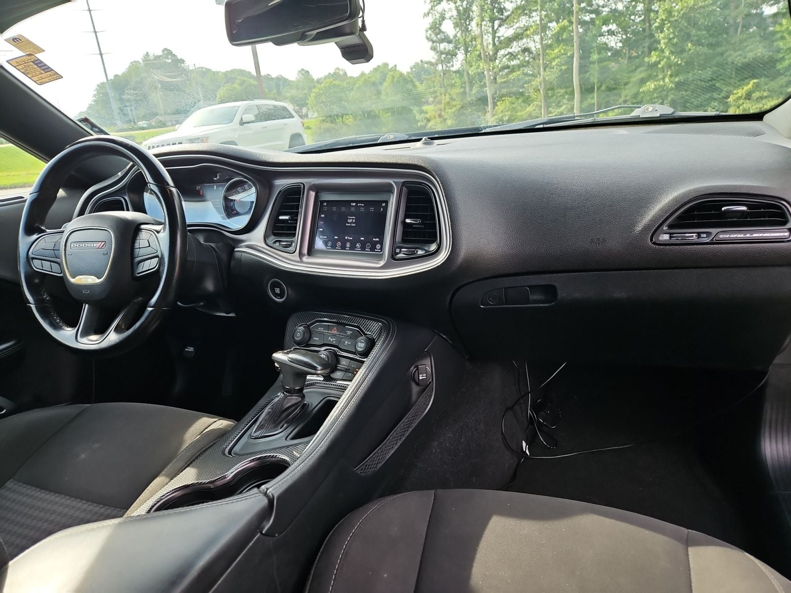 Pre-Owned 2021 Dodge Challenger R/T - photo - 15