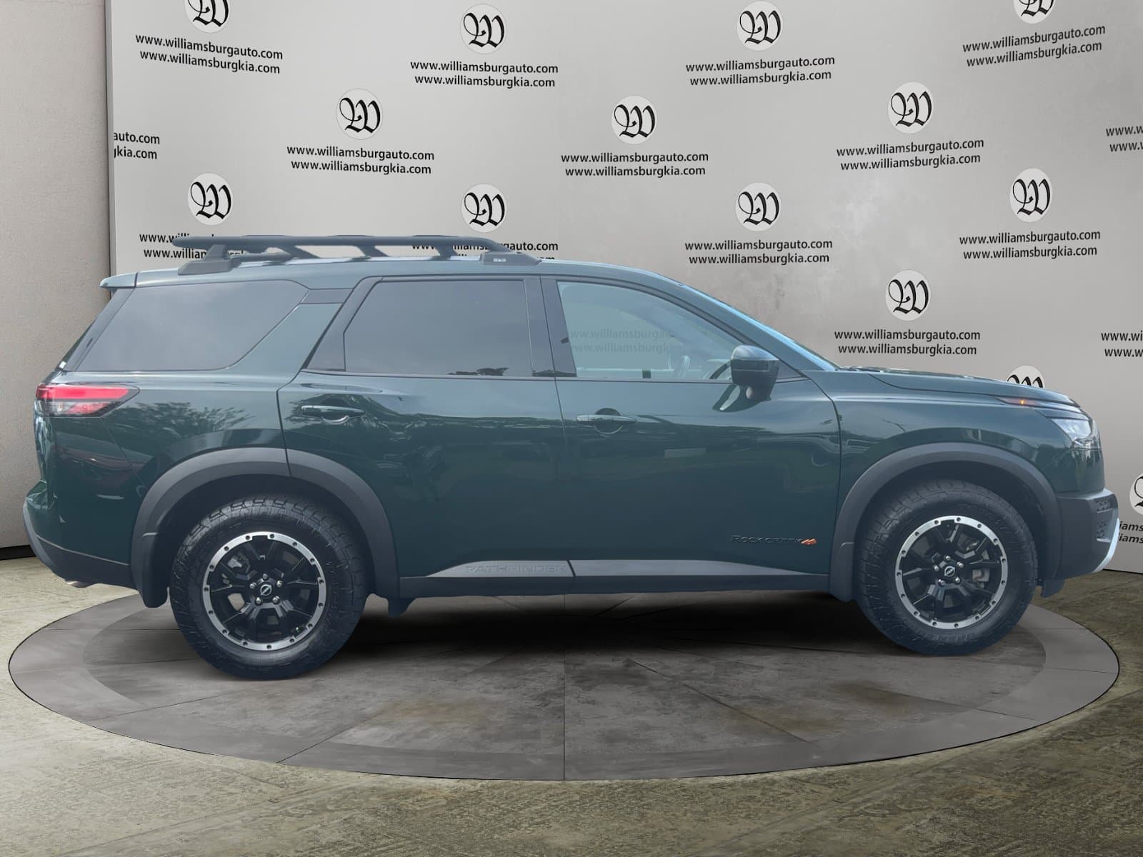 Pre-Owned 2025 Nissan Pathfinder Rock Creek - photo - 5