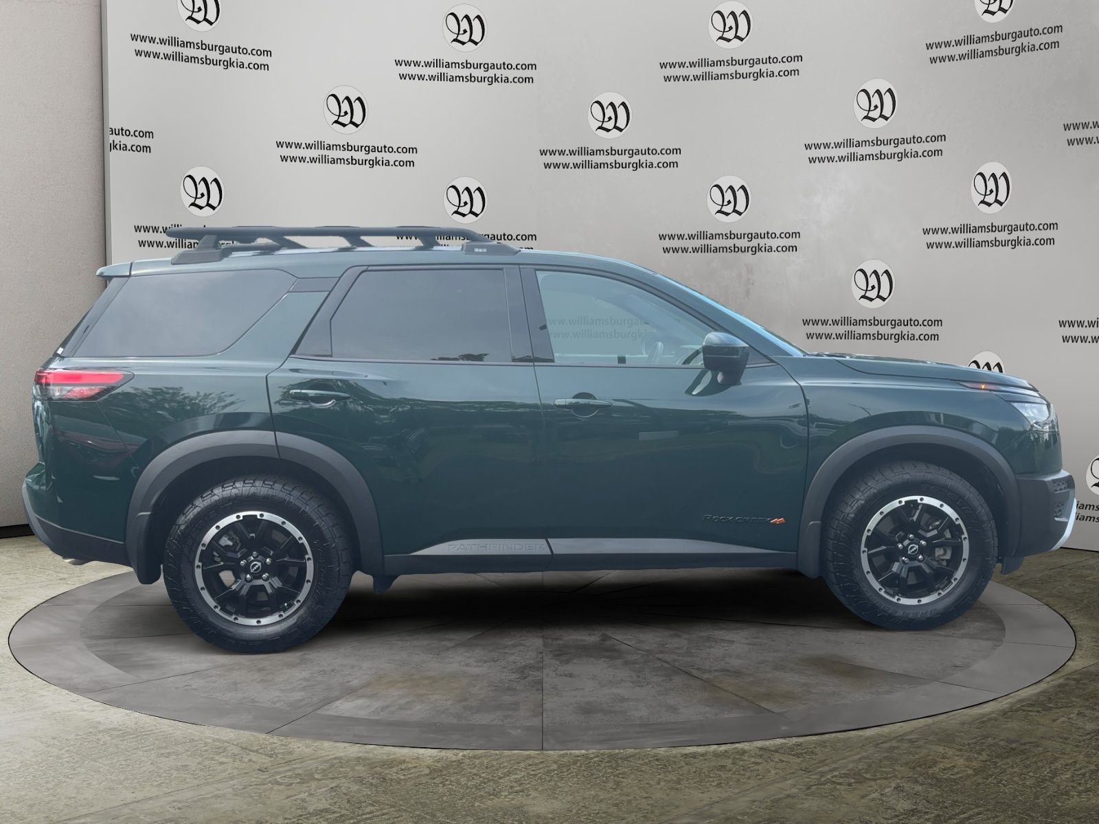 Pre-Owned 2025 Nissan Pathfinder Rock Creek - photo - 5