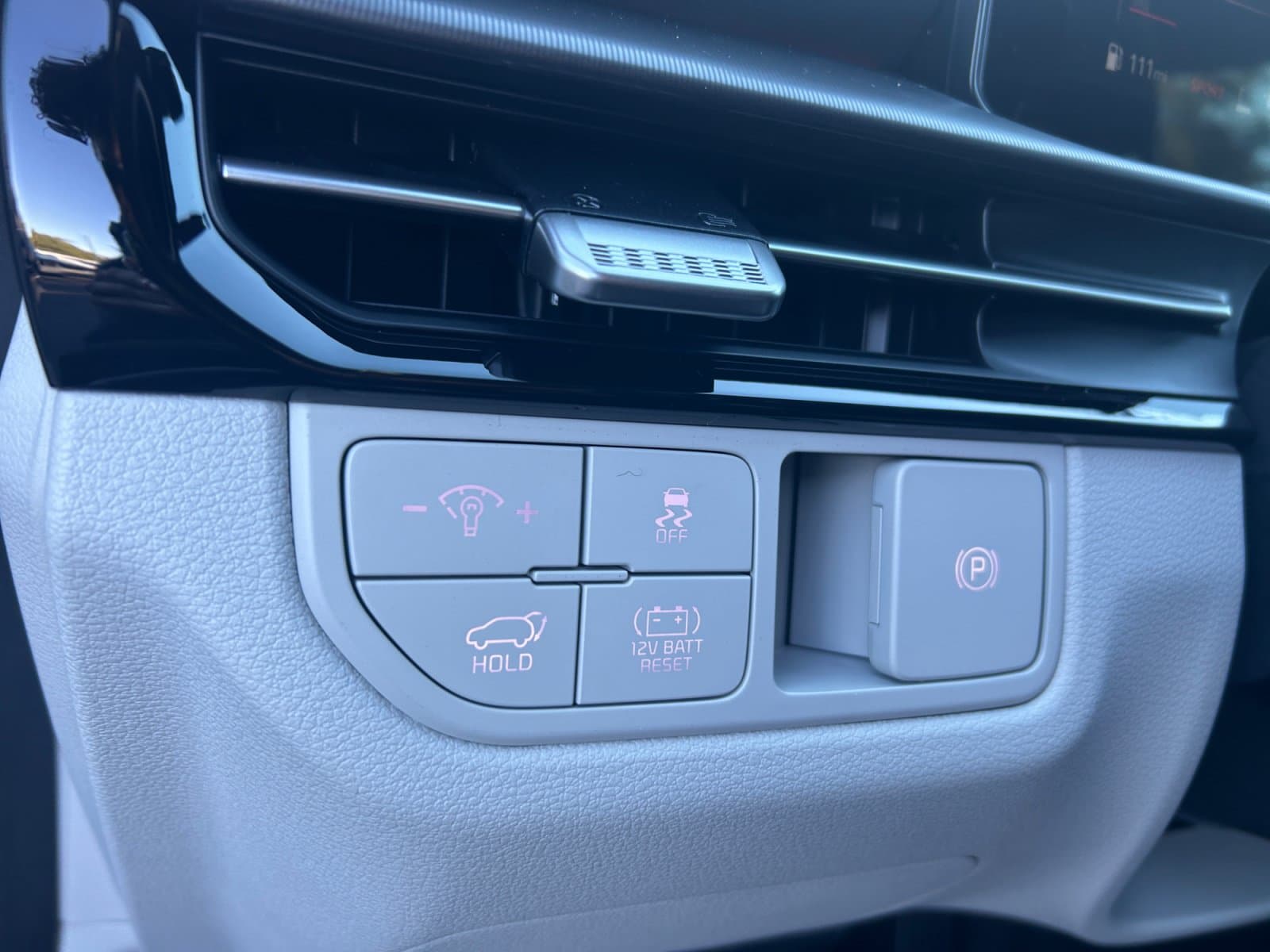 New 2027 Kia Sportage Hybrid SX-Prestige - photo - 22