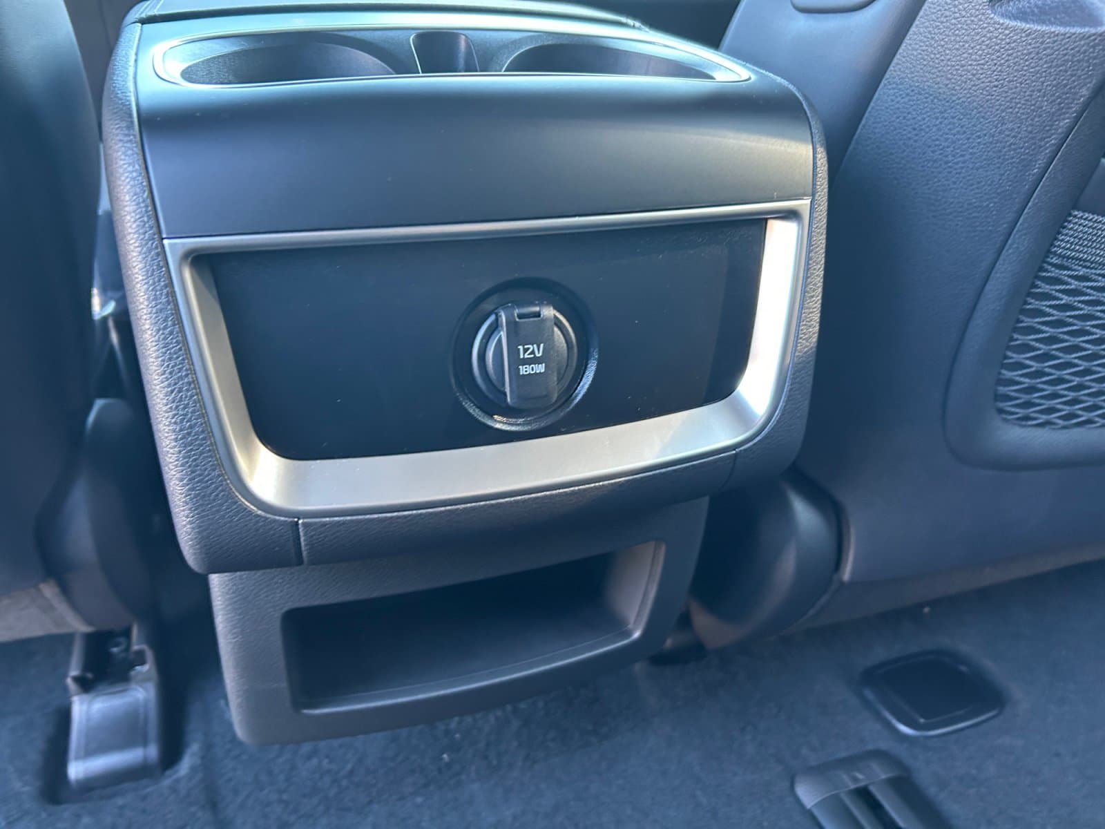 New 2027 Kia Carnival Hybrid EX - photo - 18