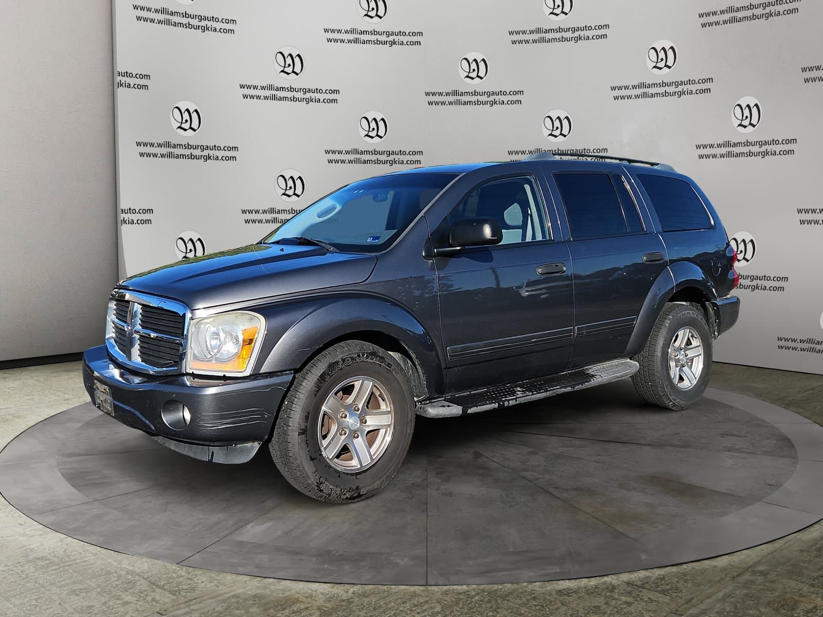 Pre-Owned 2004 Dodge Durango SLT - photo - 0