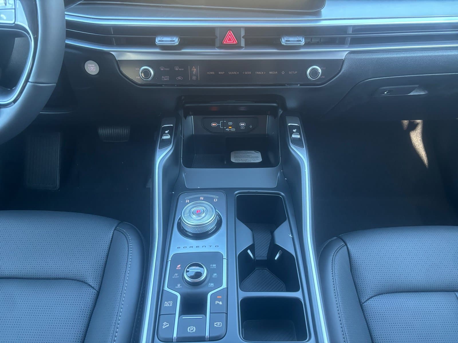 New 2026 Kia Sorento Hybrid EX - photo - 10