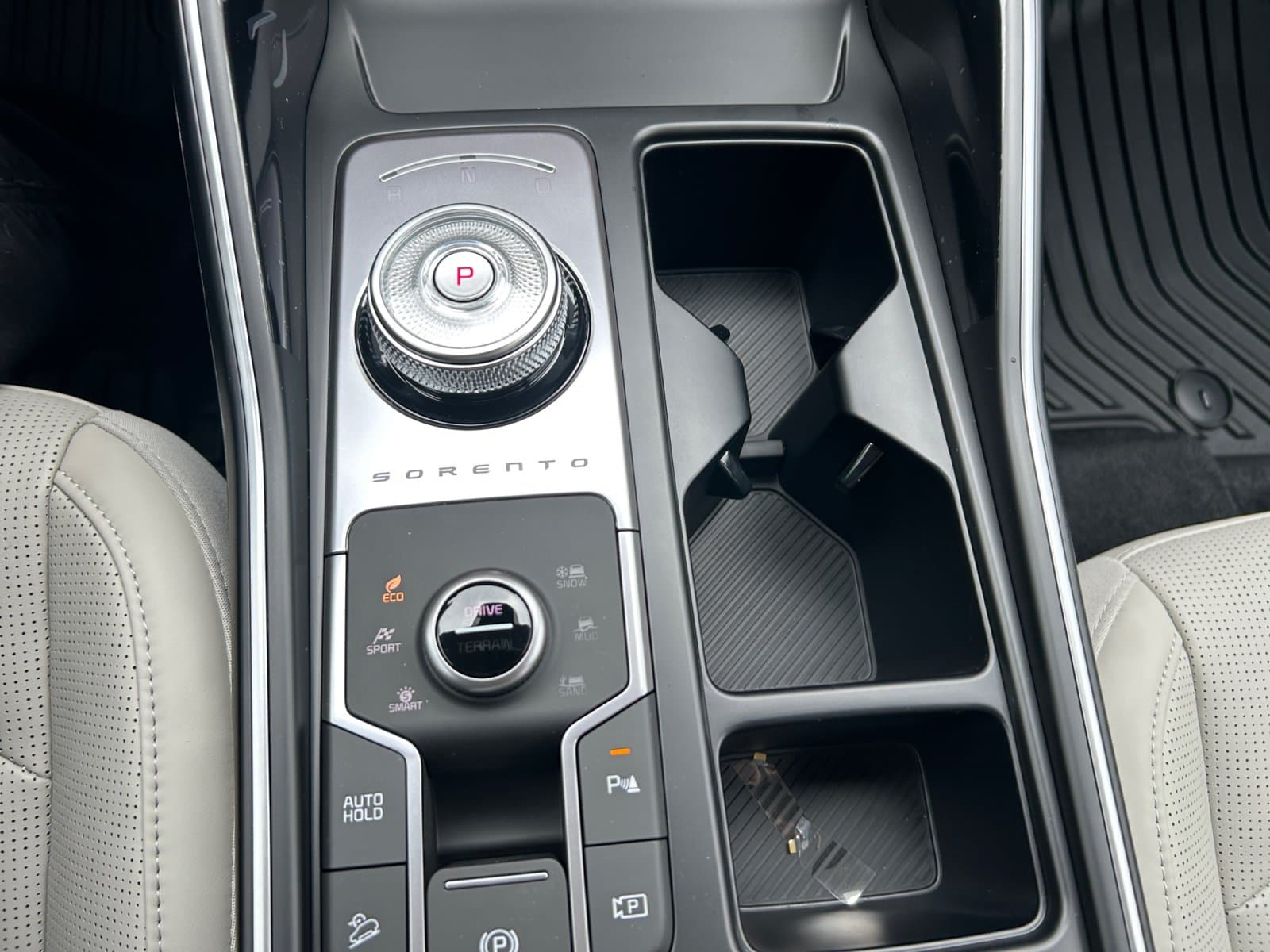 New 2026 Kia Sorento Hybrid EX - photo - 25