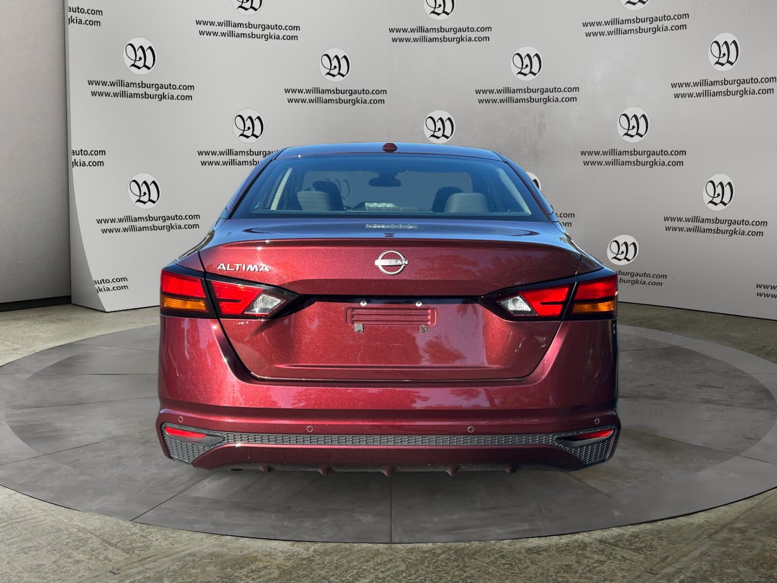 Pre-Owned 2025 Nissan Altima 2.5 SV - photo - 3