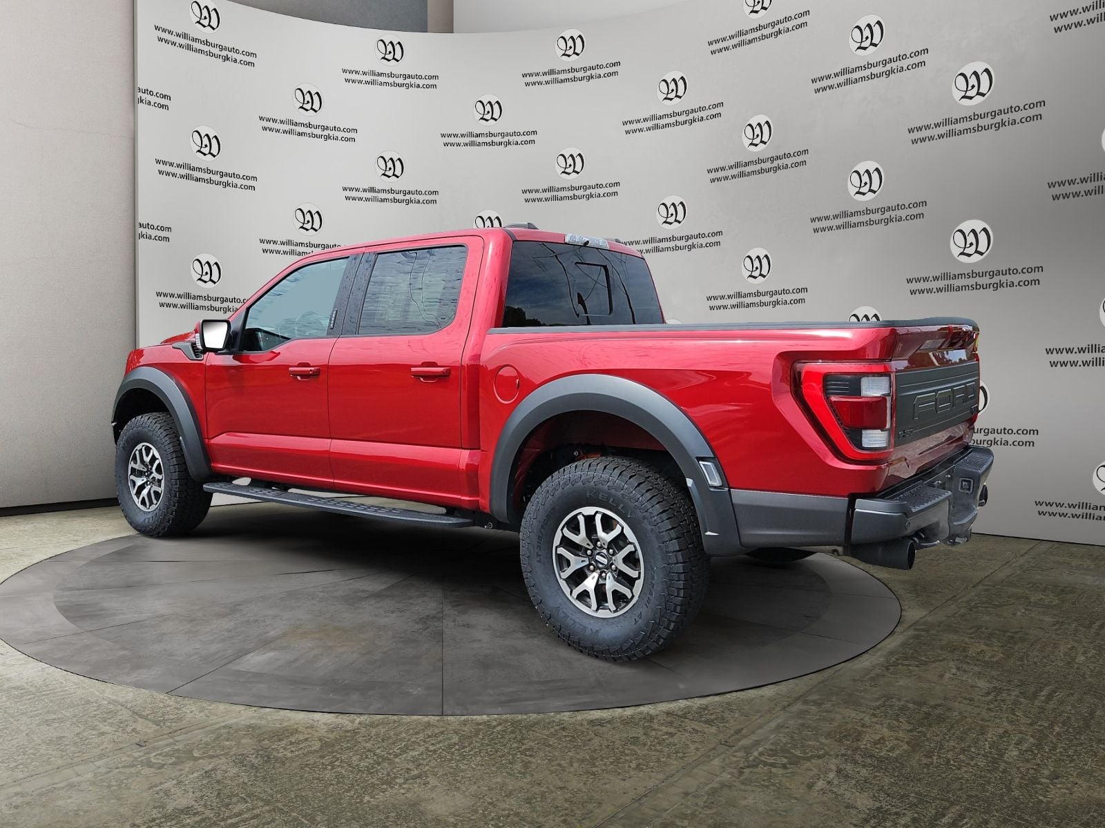 Pre-Owned 2021 Ford F-150 Raptor - photo - 2