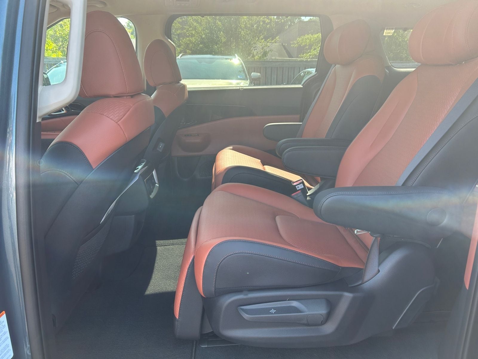 New 2027 Kia Carnival Hybrid SX Prestige - photo - 16