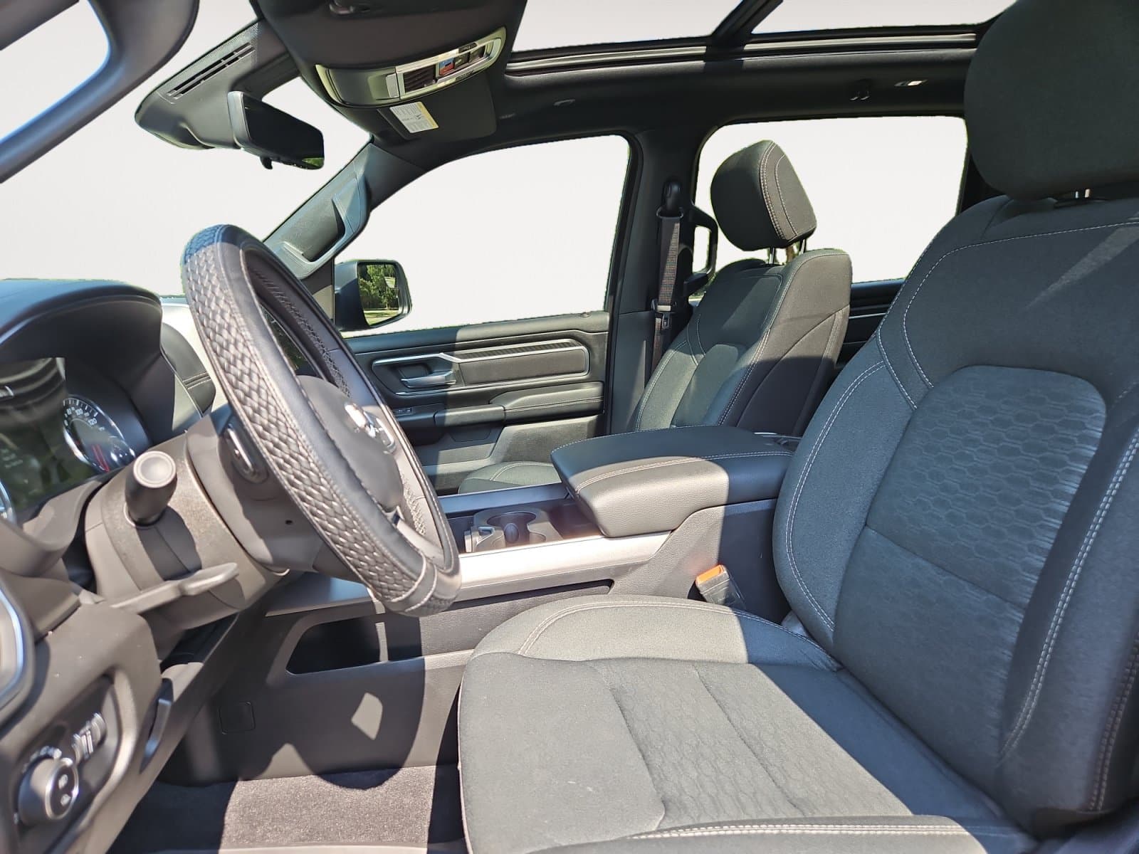 Pre-Owned 2025 Ram 1500 Big Horn/Lone Star - photo - 8