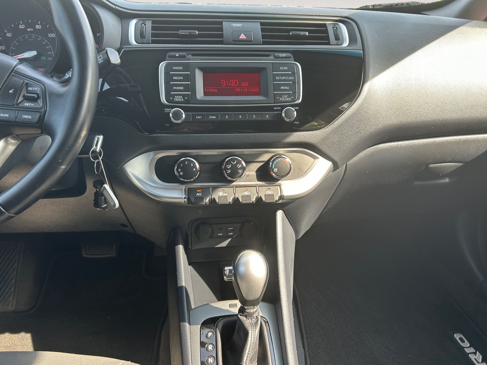 Pre-Owned 2016 Kia Rio EX - photo - 10