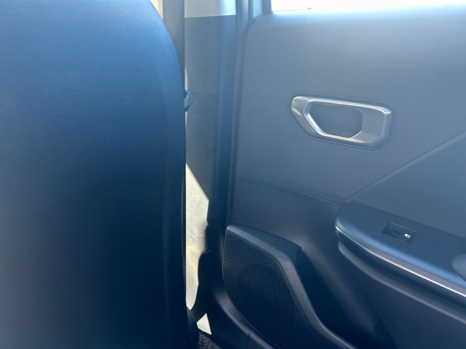 New 2026 Kia K4 LXS - photo - 19