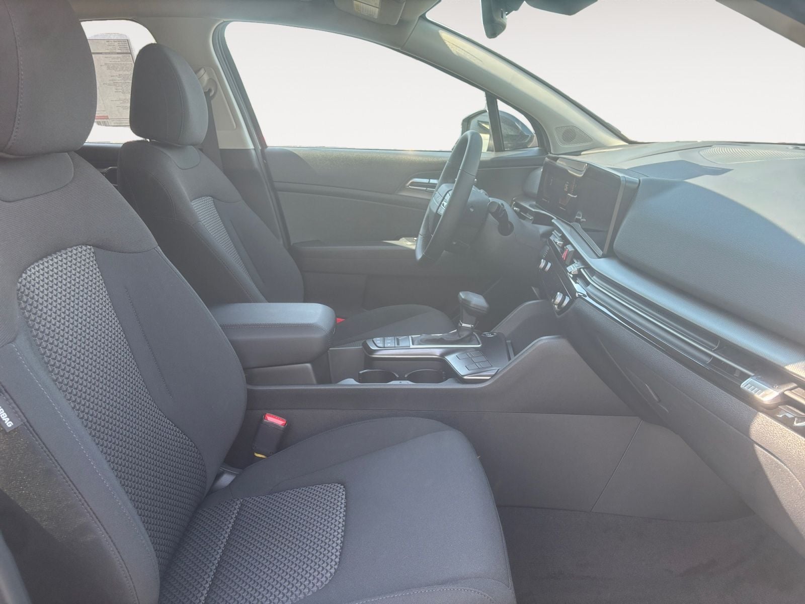 New 2026 Kia Sportage LX - photo - 14