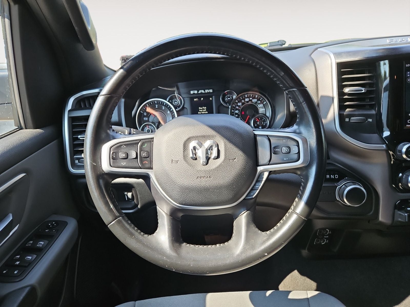 Pre-Owned 2022 Ram 1500 Big Horn/Lone Star - photo - 11