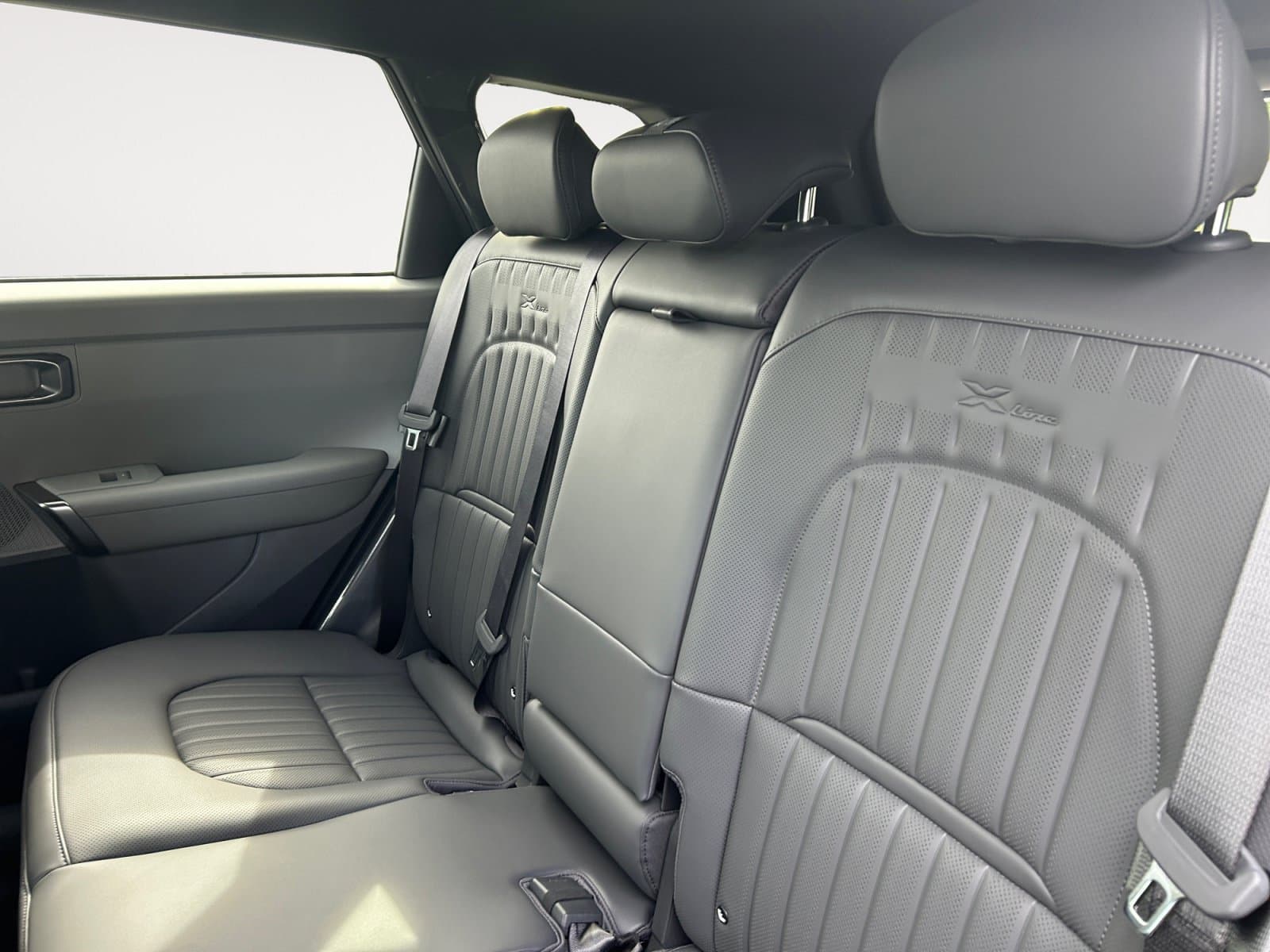 New 2027 Kia Seltos X-Line S - photo - 12
