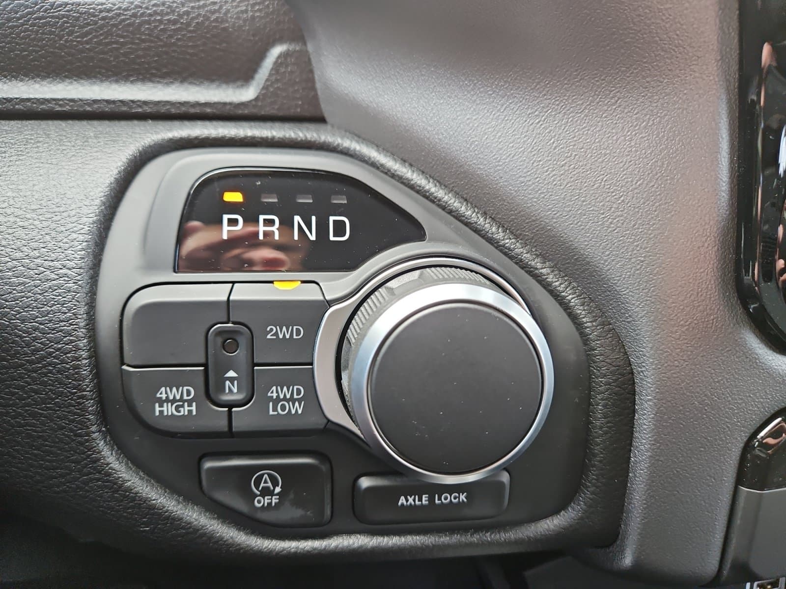 New 2026 Ram 1500 Express - photo - 26