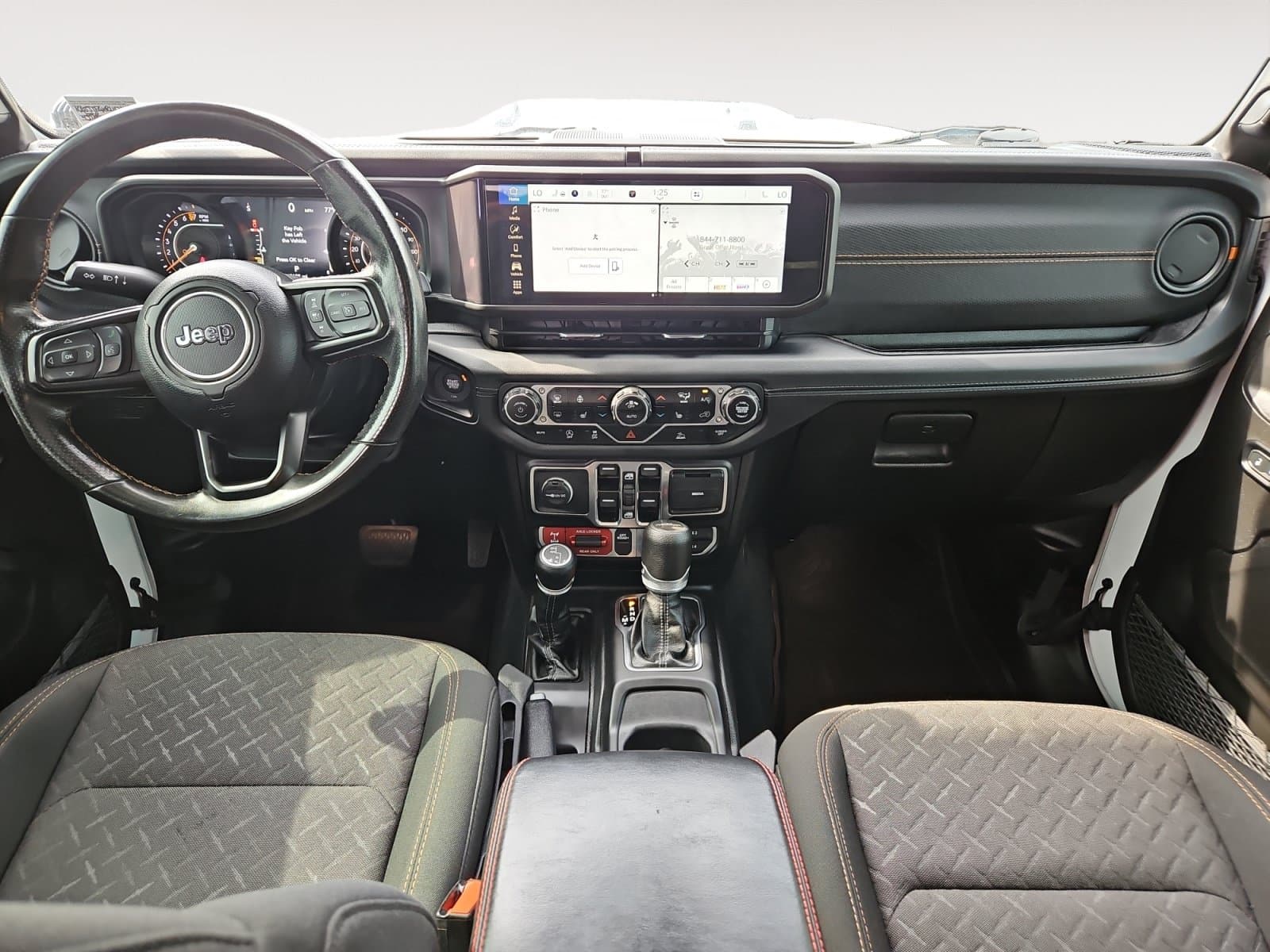 Pre-Owned 2024 Jeep Gladiator Mojave - photo - 9