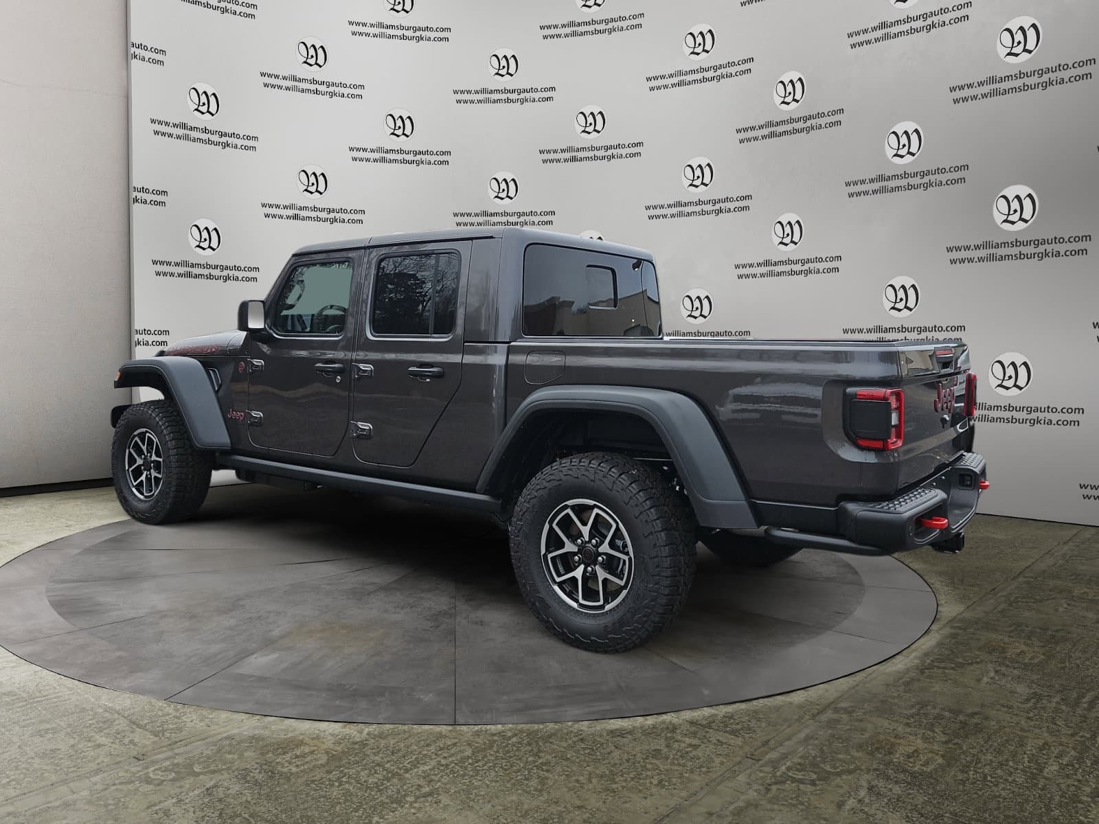 New 2026 Jeep Gladiator Rubicon - photo - 2