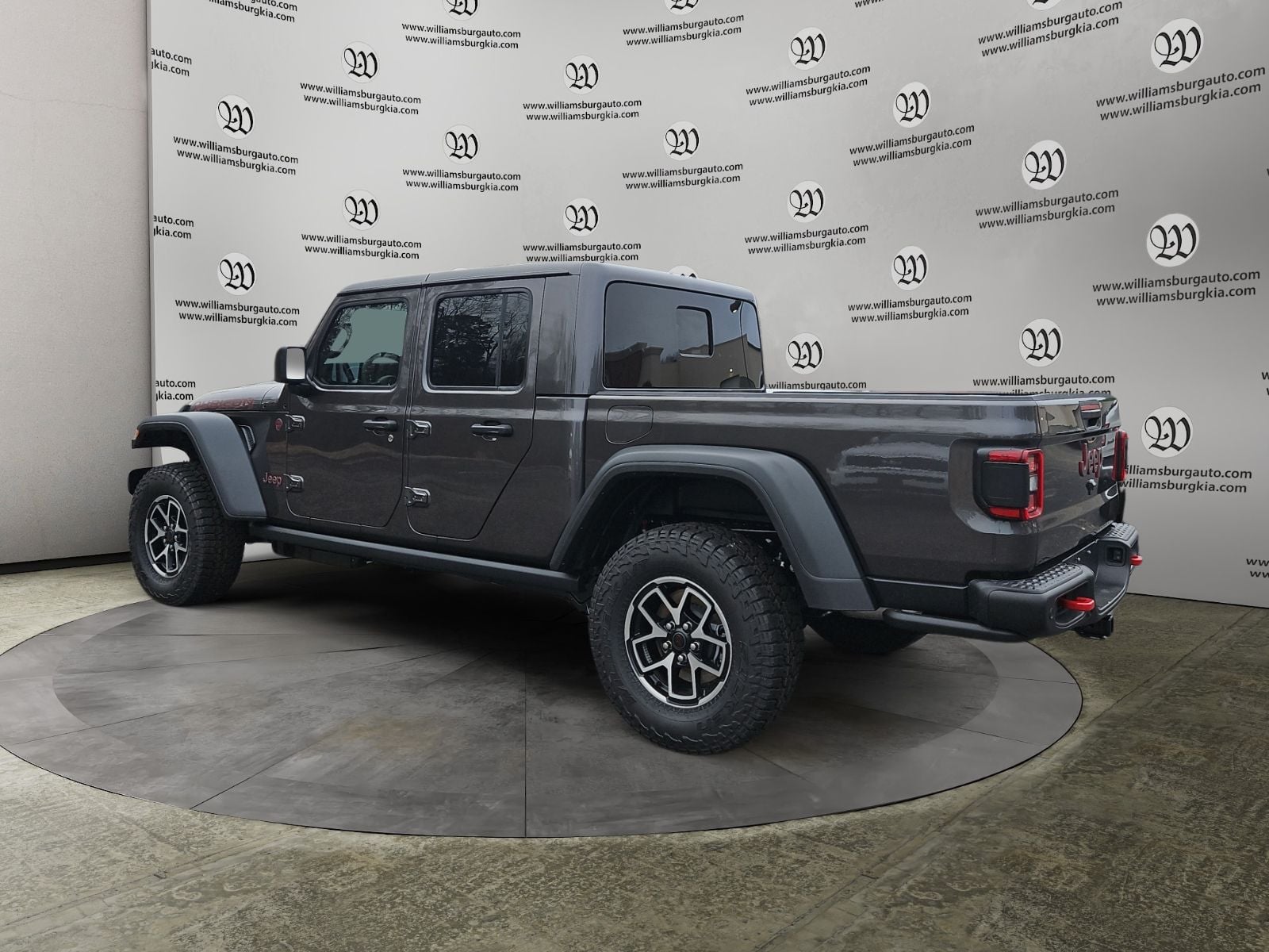 New 2026 Jeep Gladiator Rubicon - photo - 2