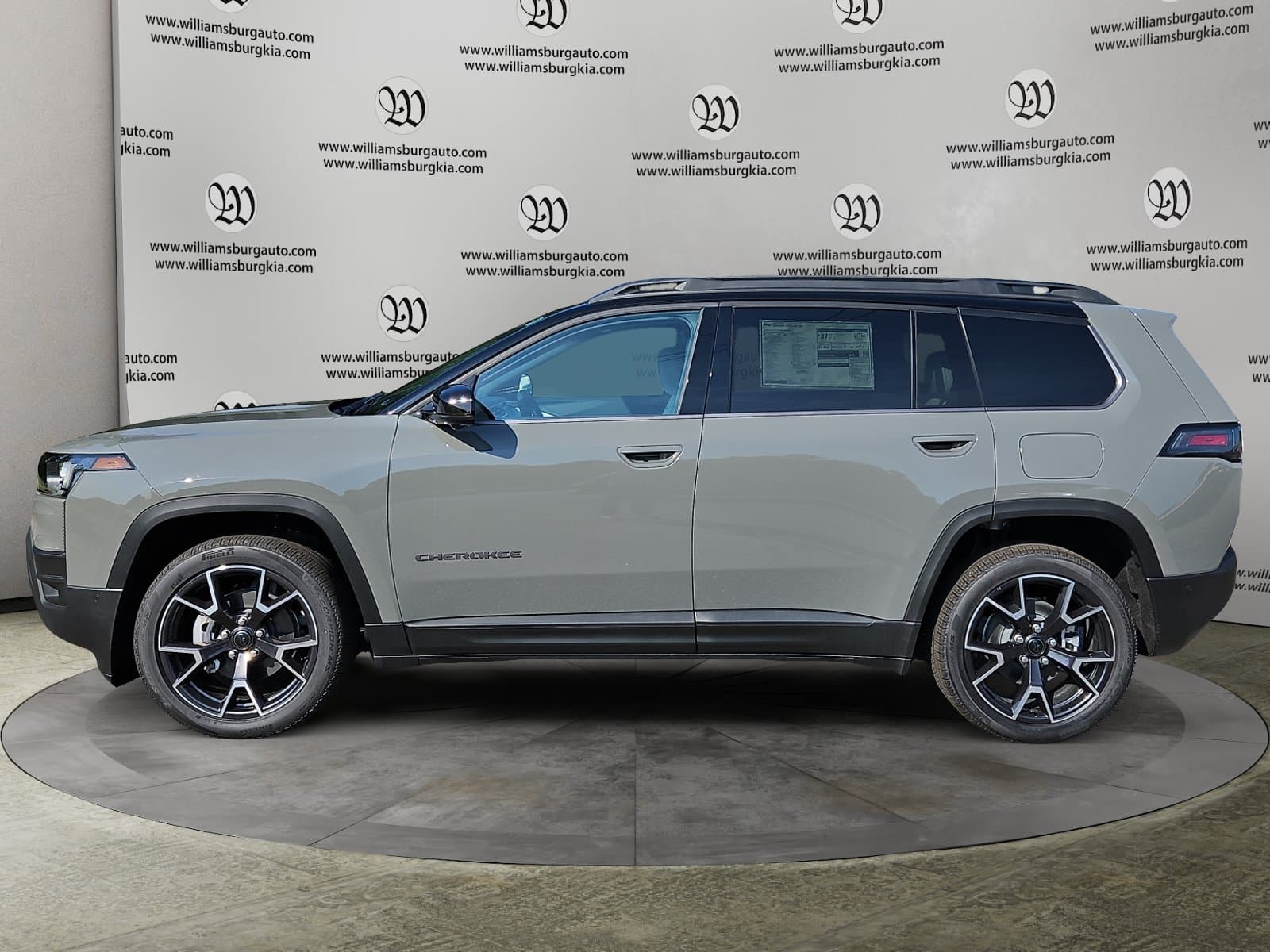 New 2026 Jeep Cherokee Overland - photo - 1