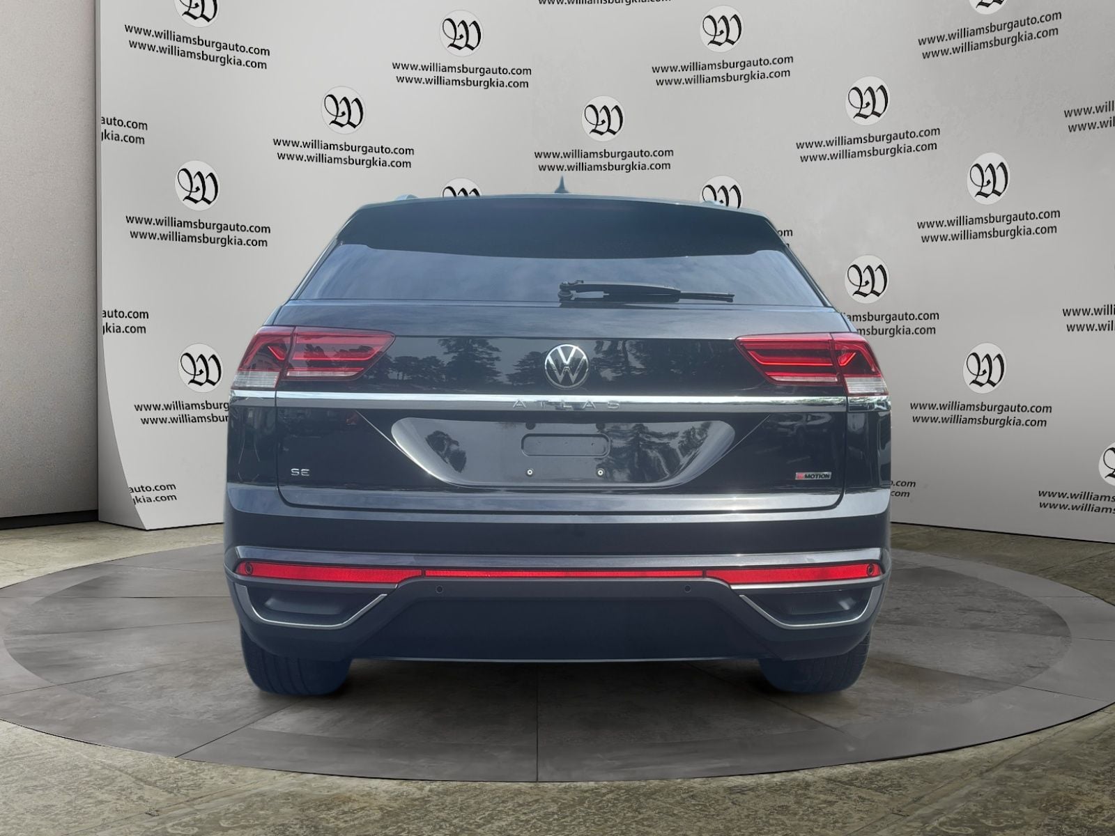 Pre-Owned 2022 Volkswagen Atlas Cross Sport 2.0T SE w/Technology - photo - 3