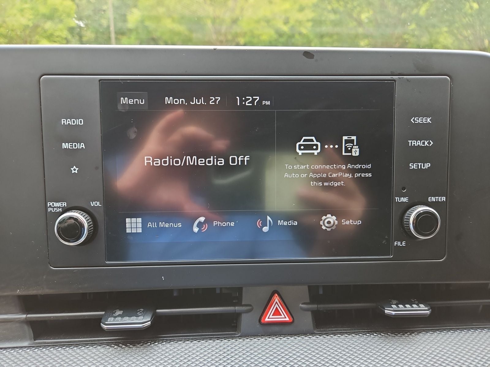 Pre-Owned 2025 Kia Sportage LX - photo - 28
