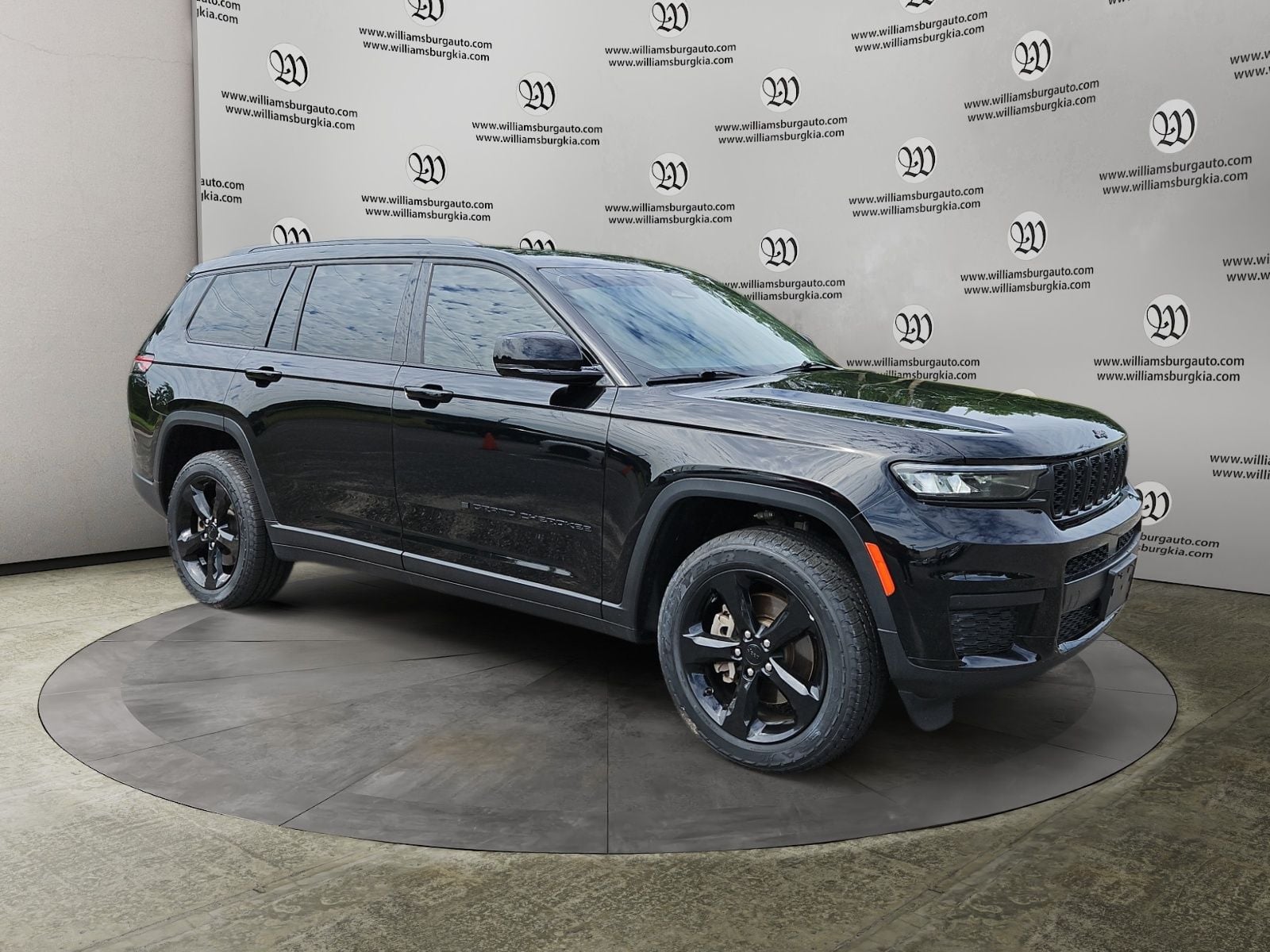 Pre-Owned 2023 Jeep Grand Cherokee L Altitude - photo - 6